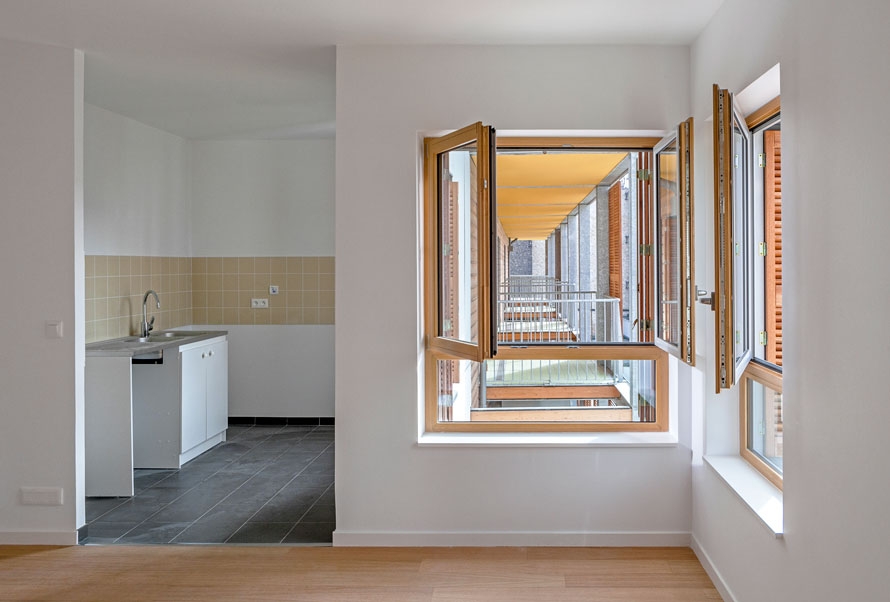 atelier-architecture-philippe-madec-18-logements-sociaux-_-qe-et-bbc-plan-climat-paris-paris-75008-1414.jpg
