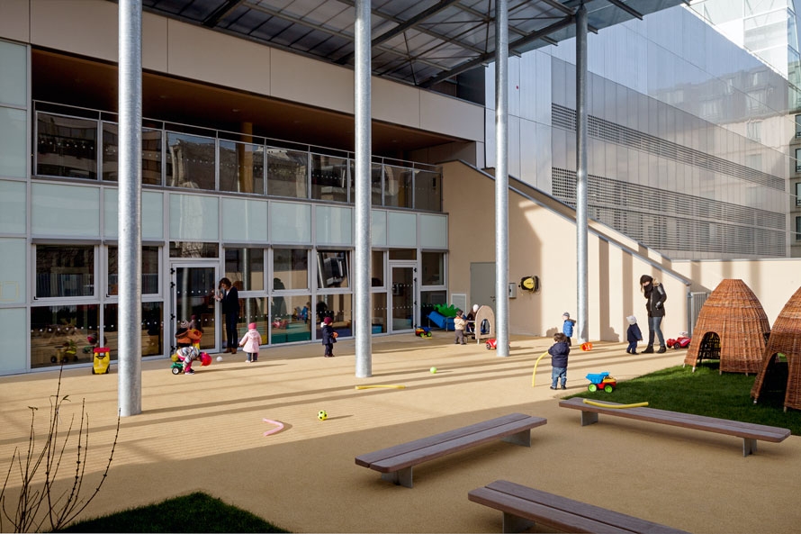 atelier-architecture-philippe-creche-_-qe-et-bbc-plan-climat-paris-paris-75008-1419.jpg