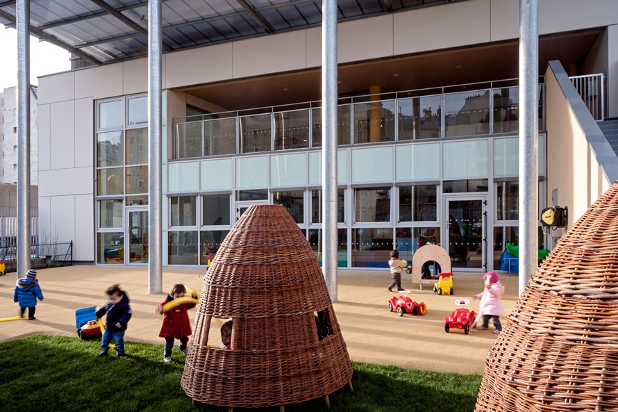 atelier-architecture-philippe-creche-_-qe-et-bbc-plan-climat-paris-paris-75008-1420.jpg